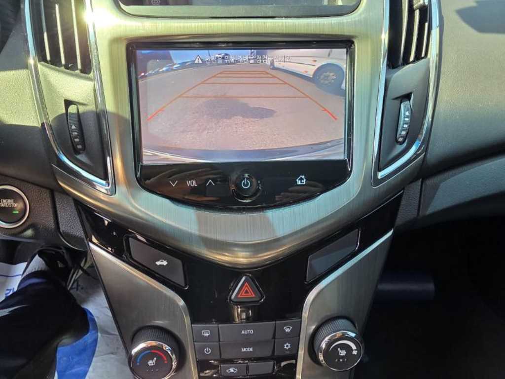Chevrolet Cruise - Vista 9