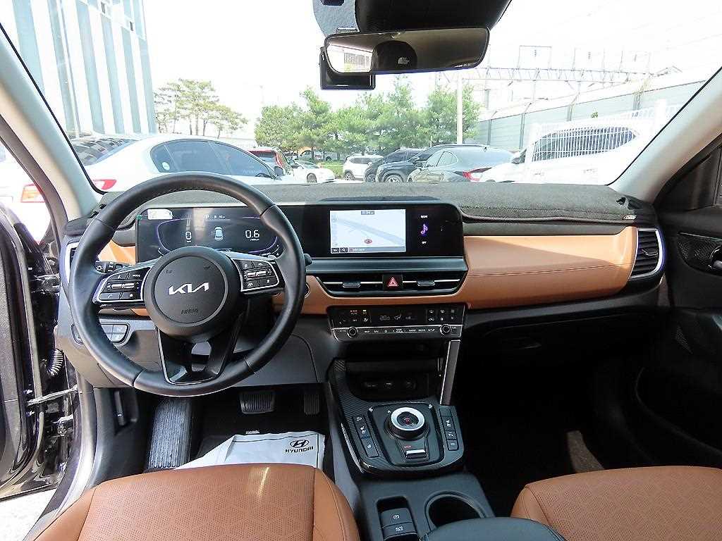 KIA Seltos - Vista 7