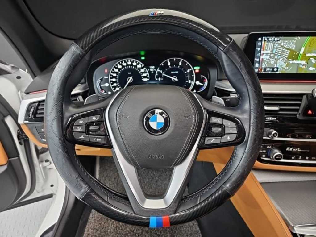 BMW 5 Series - Vista 7