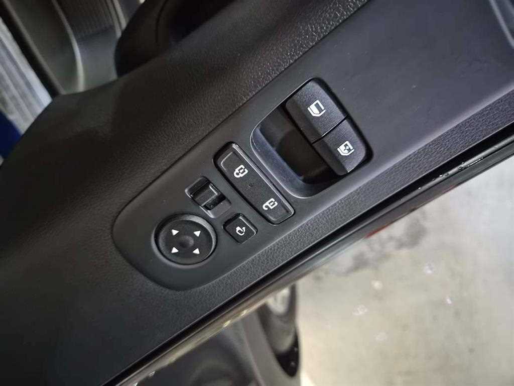 HYUNDAI Staria - Vista 12
