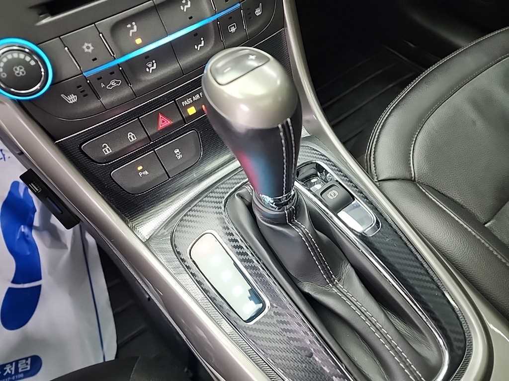 Chevrolet Malibu - Vista 8