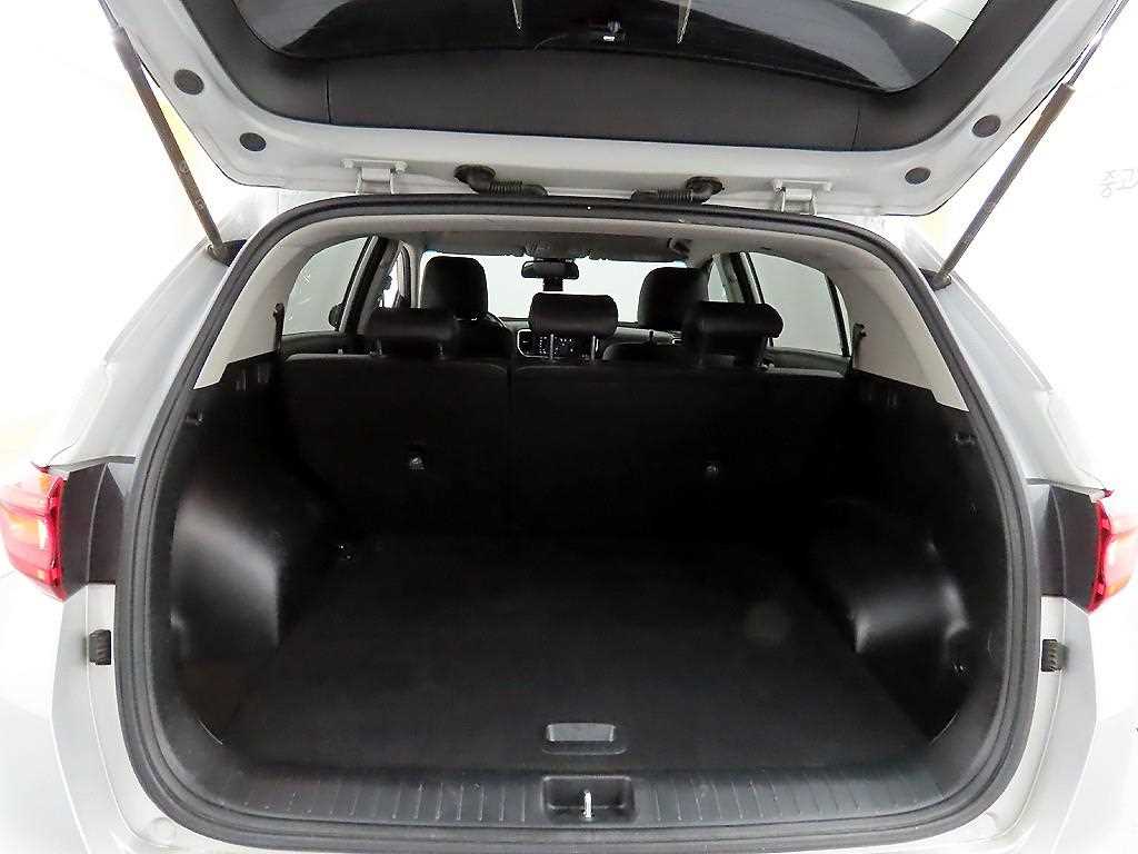 KIA Sportage 2022 Plateado - Importación desde Corea - HF Imports Iquique - Foto 17