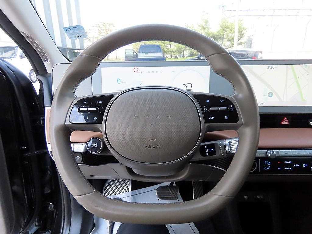 HYUNDAI Ioniq 5 - Vista 8