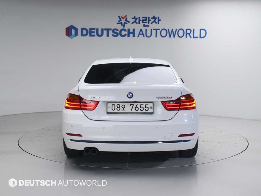 BMW 4 Series - Vista 4
