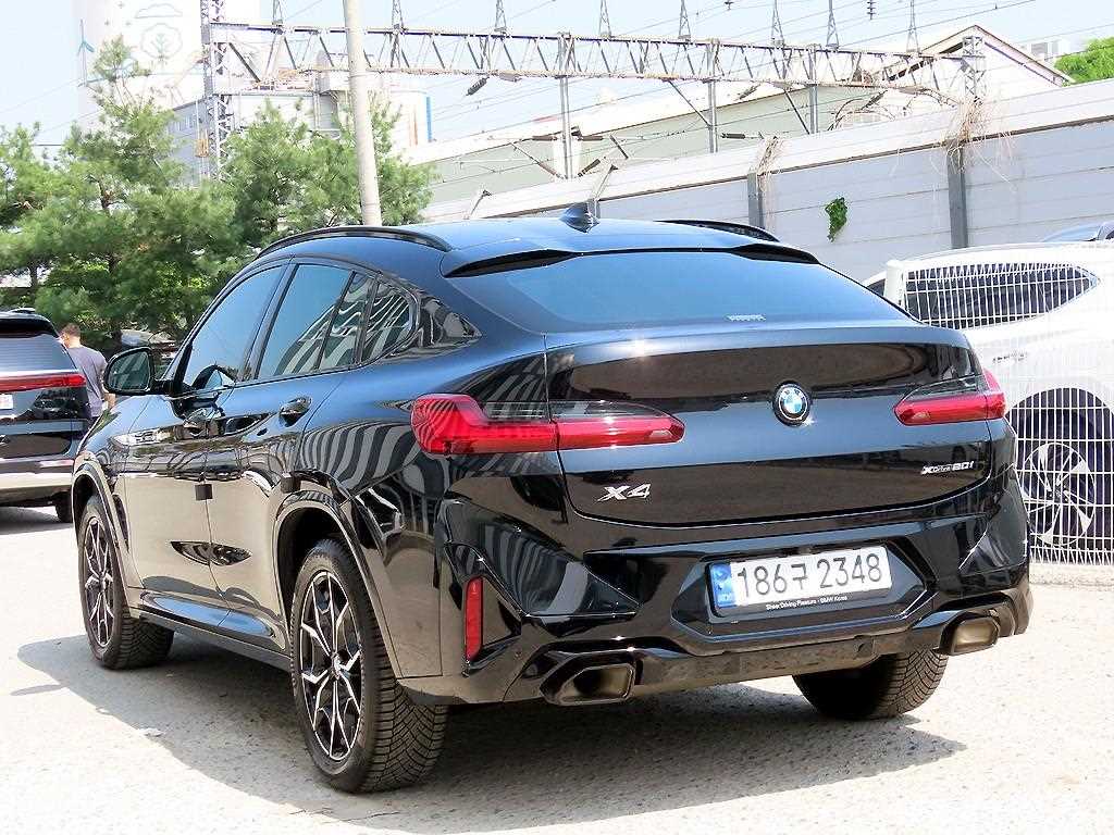 BMW X4 - Vista 3