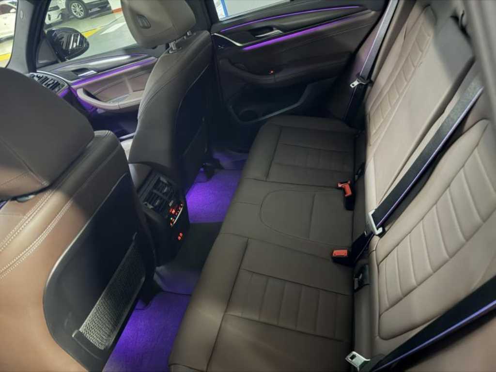 BMW X3 - Vista 8