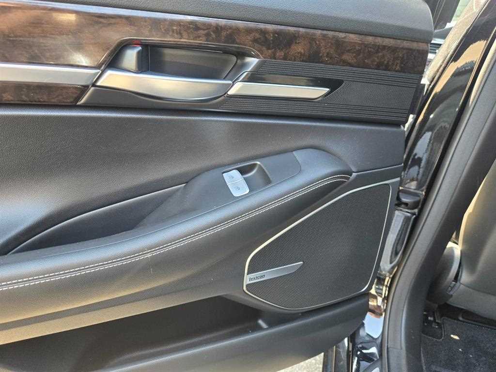 Genesis G90 2021 Negro - Importación desde Corea - HF Imports Iquique - Foto 16