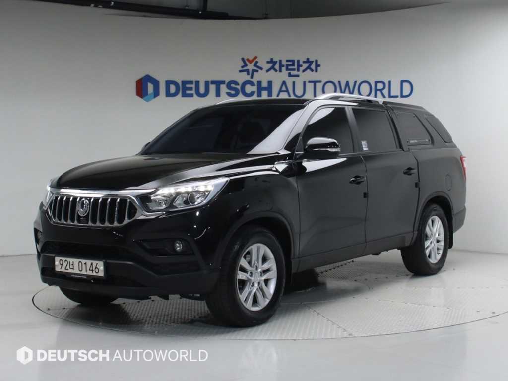 Ssangyong Rexton 2018 Negro - Importación desde Corea - HF Imports Iquique - Foto 1