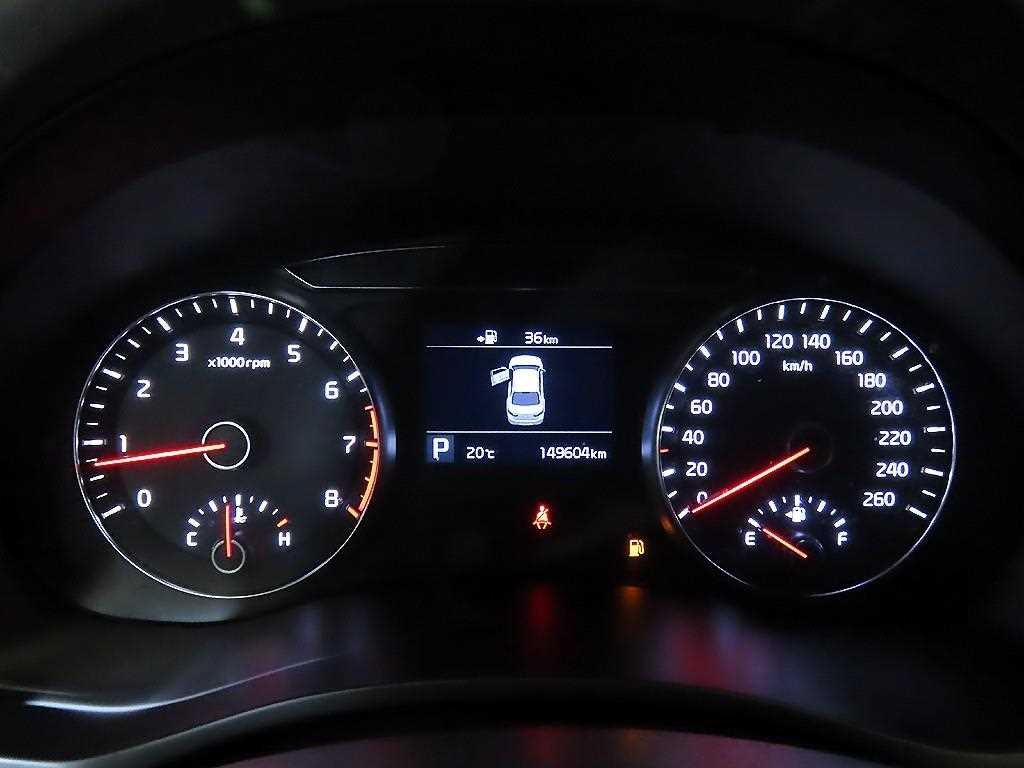 KIA K7 - Vista 9