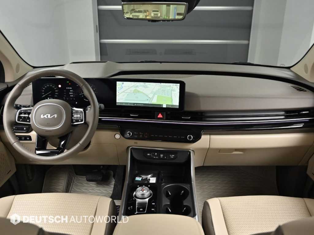 KIA Carnival - Vista 7