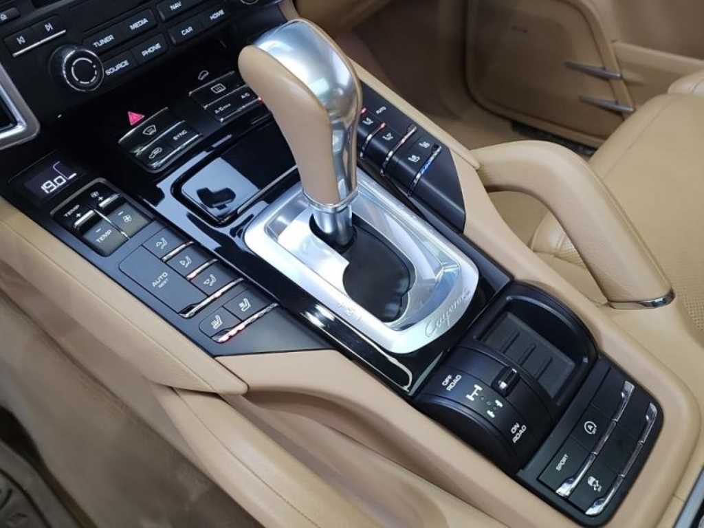 Porsche Cayenne - Vista 11