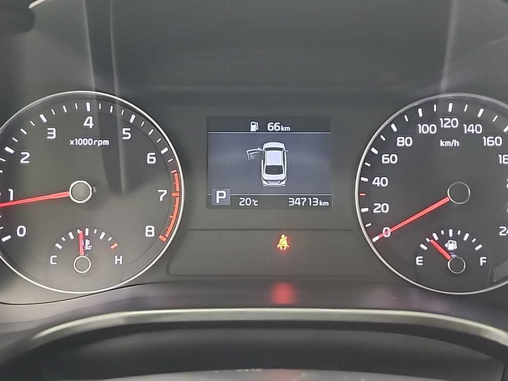 KIA K3 - Vista 6