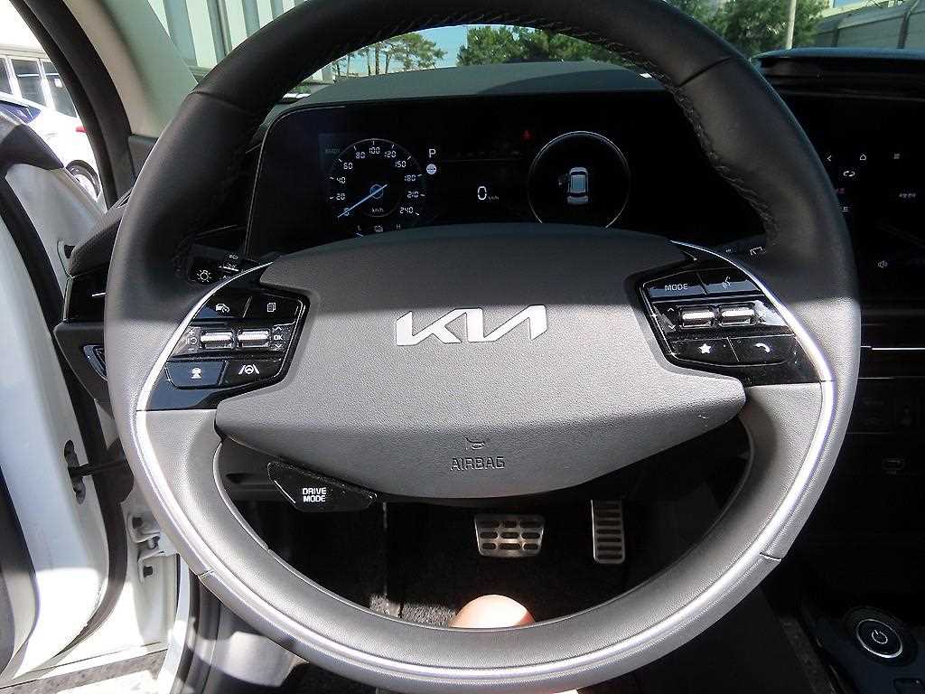 KIA Niro - Vista 8