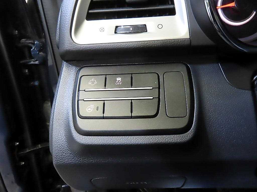 Ssangyong Tivoli 2016 Azul - Importación desde Corea - HF Imports Iquique - Foto 16