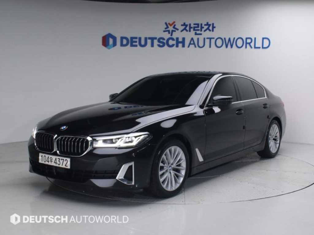 BMW 5 Series 2022 Negro - Importación desde Corea - HF Imports Iquique - Foto 1