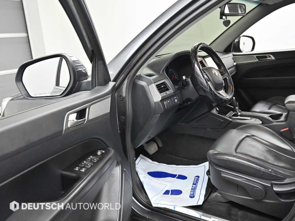 Ssangyong Rexton - Vista 11