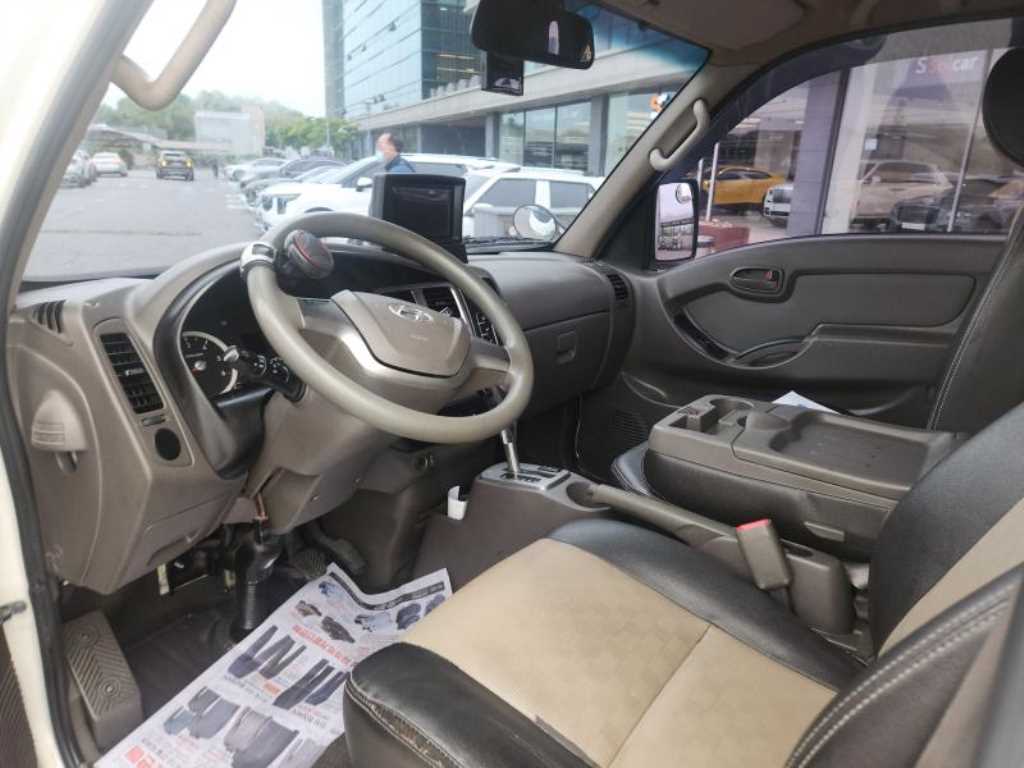 Small Truck Normal Box(High Deck) 2017 Blanco - Importación desde Corea - HF Imports Iquique - Foto 18