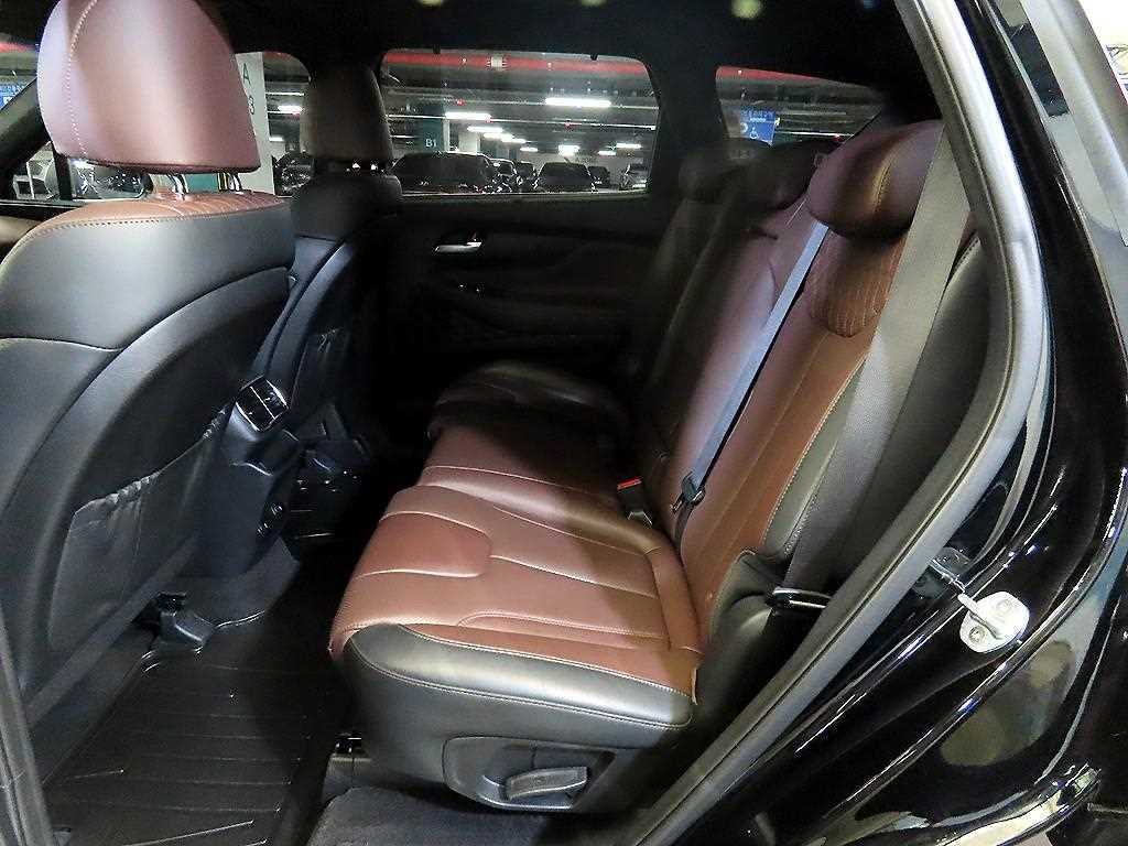 HYUNDAI Santa Fe - Vista 7