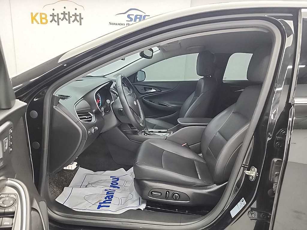 Chevrolet Malibu - Vista 11