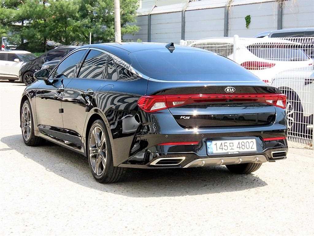 KIA K5 - Vista 3