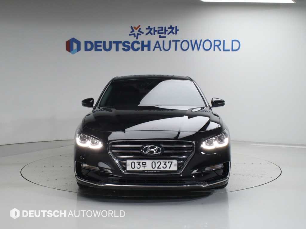 HYUNDAI Grandeur - Vista 3