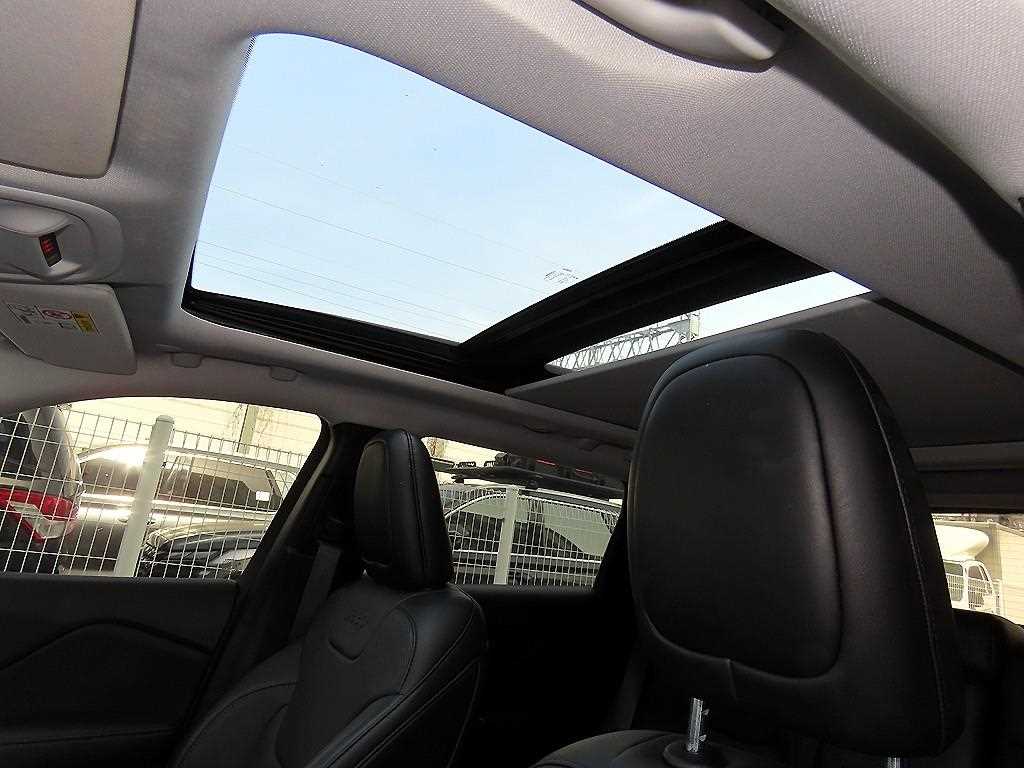 Jeep Cherokee 2022 - Importación desde Corea - HF Imports Iquique - Foto 16