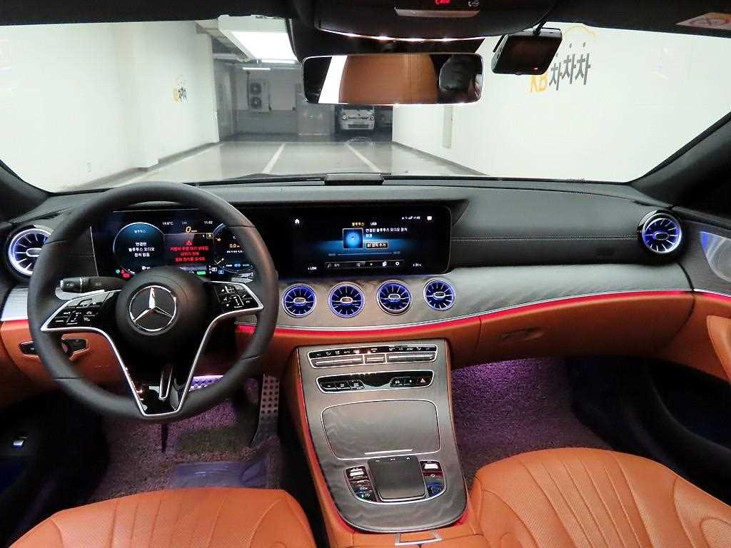Mercedes Benz CLS Class - Vista 6
