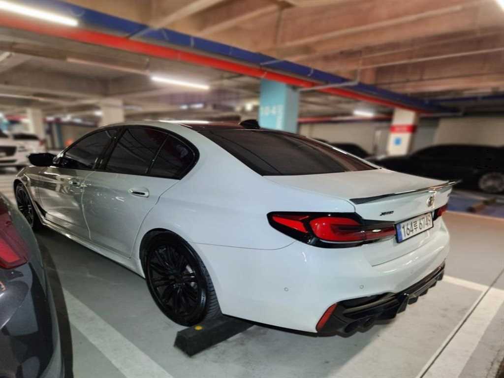 BMW 5 Series - Vista 4