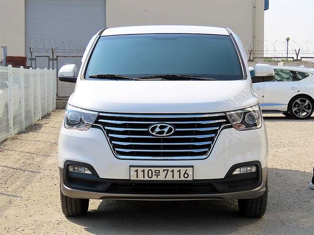 HYUNDAI Starex 2019 - Importación desde Corea - HF Imports Iquique - Foto 1