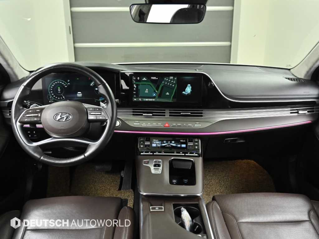 HYUNDAI Grandeur - Vista 7