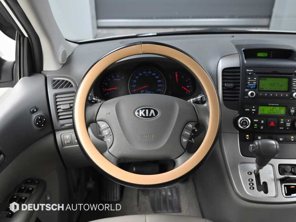 KIA Carnival 2013 Blanco - Importación desde Corea - HF Imports Iquique - Foto 13