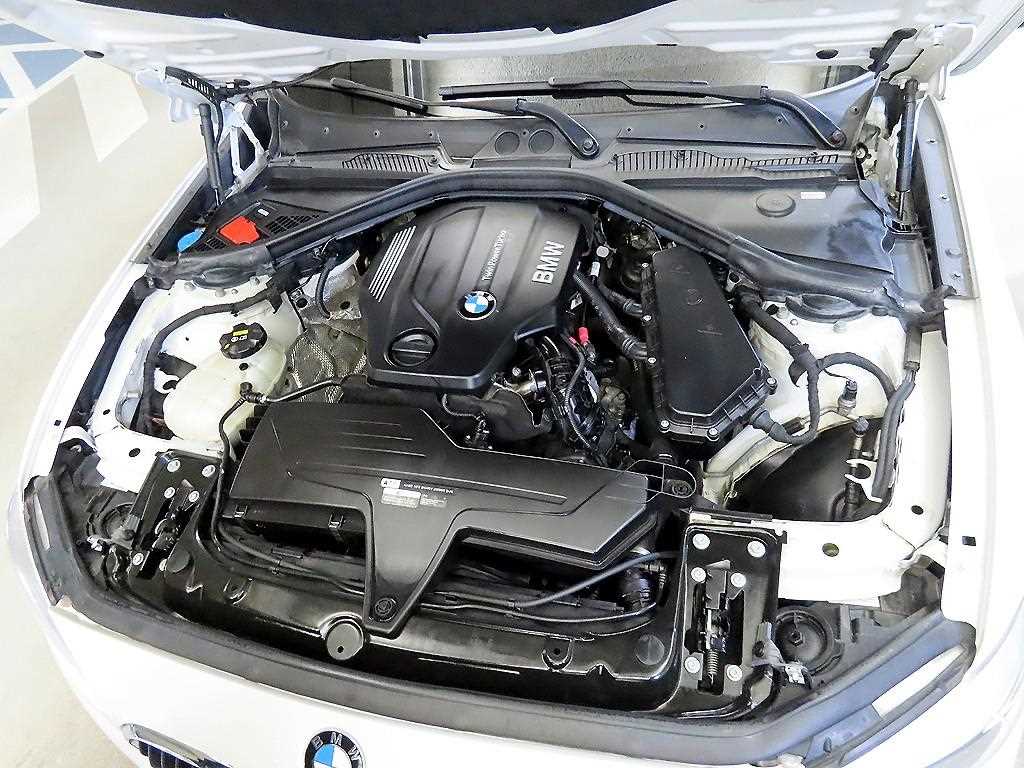 BMW 1 series 2018 Blanco - Importación desde Corea - HF Imports Iquique - Foto 18