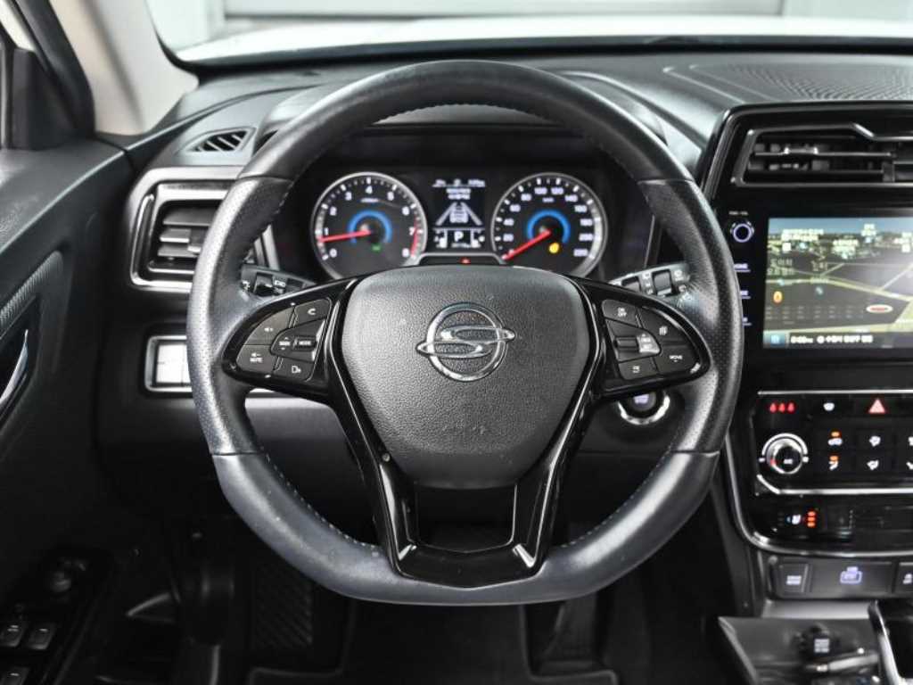 Ssangyong Tivoli 2022 Blanco - Importación desde Corea - HF Imports Iquique - Foto 13