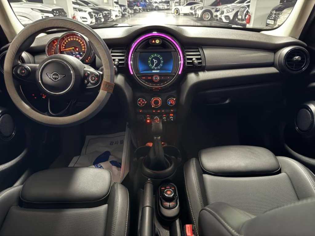 Mini Cooper - Vista 7