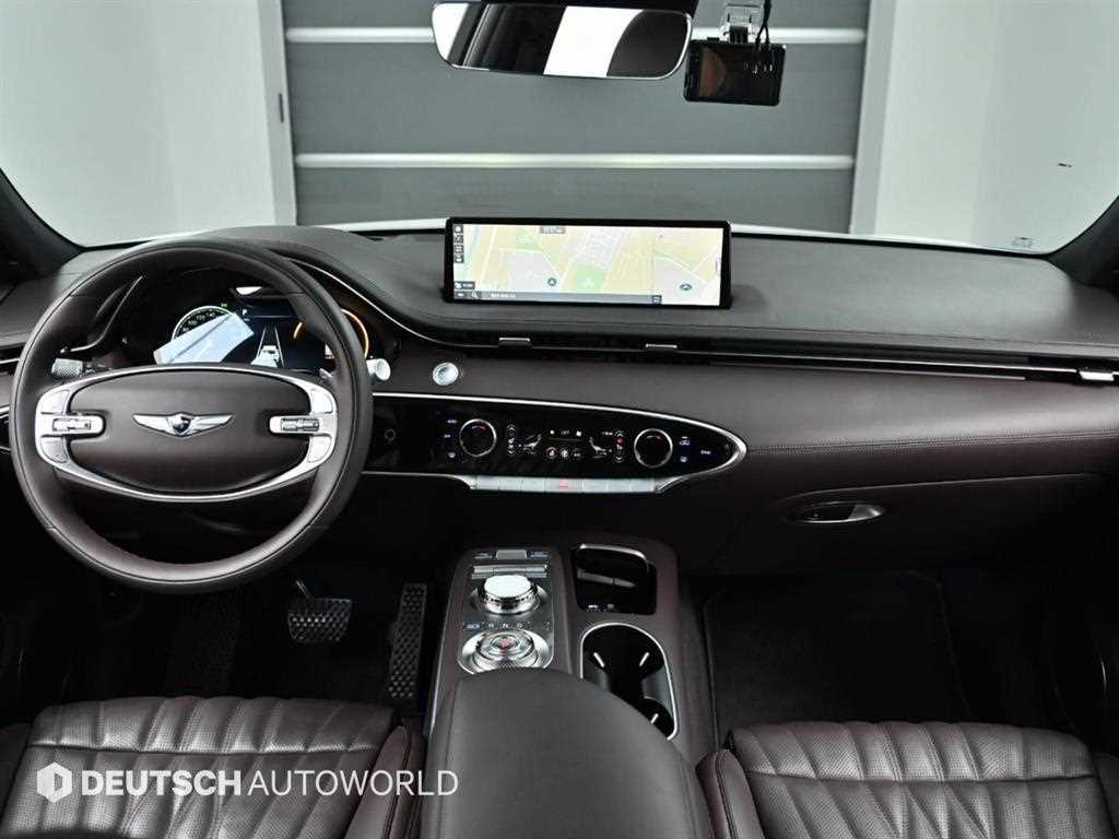Genesis GV70 - Vista 7