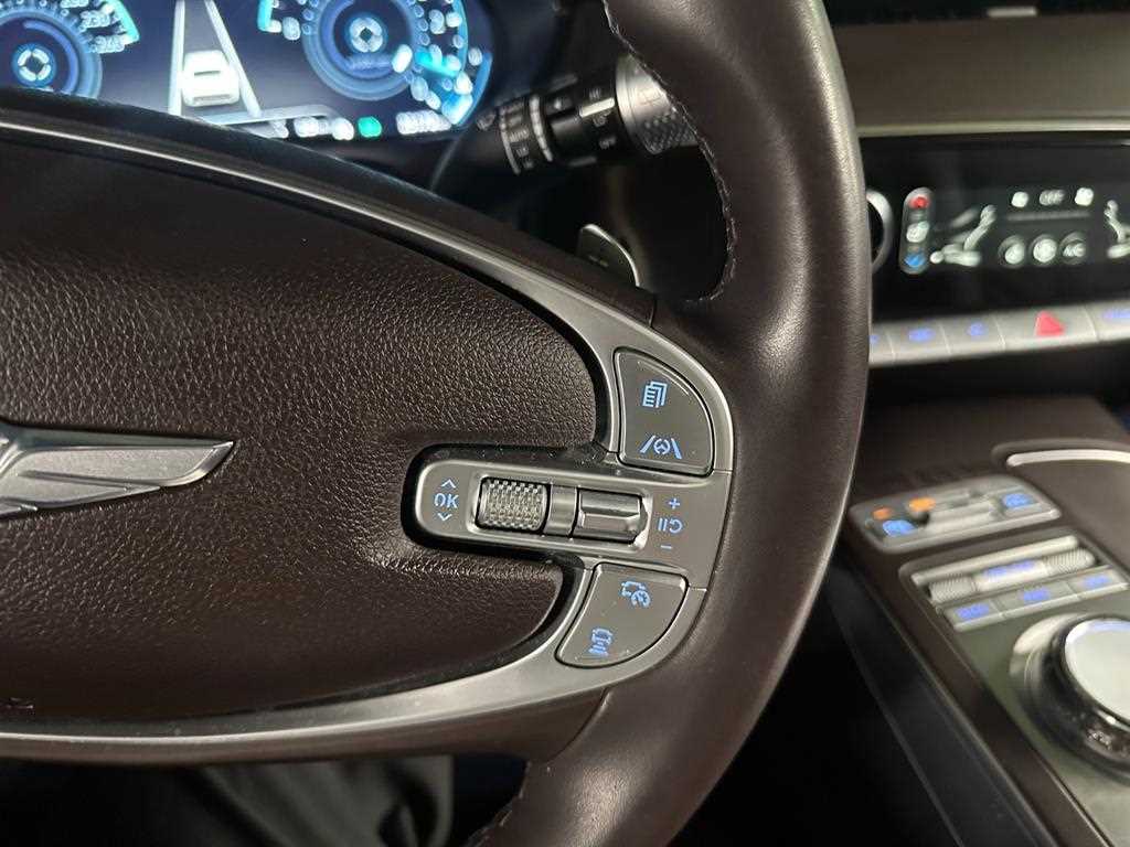 Genesis GV70 - Vista 11