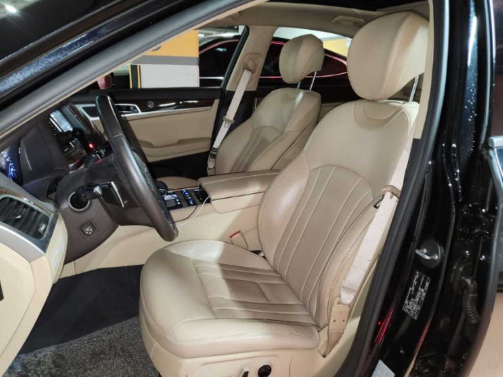 Genesis G80 - Vista 6