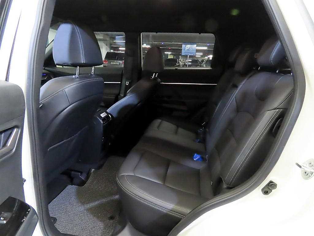 Ssangyong Torres - Vista 7