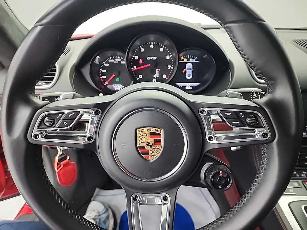 Porsche 718 - Vista 9