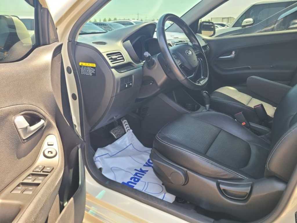 KIA Morning - Vista 9
