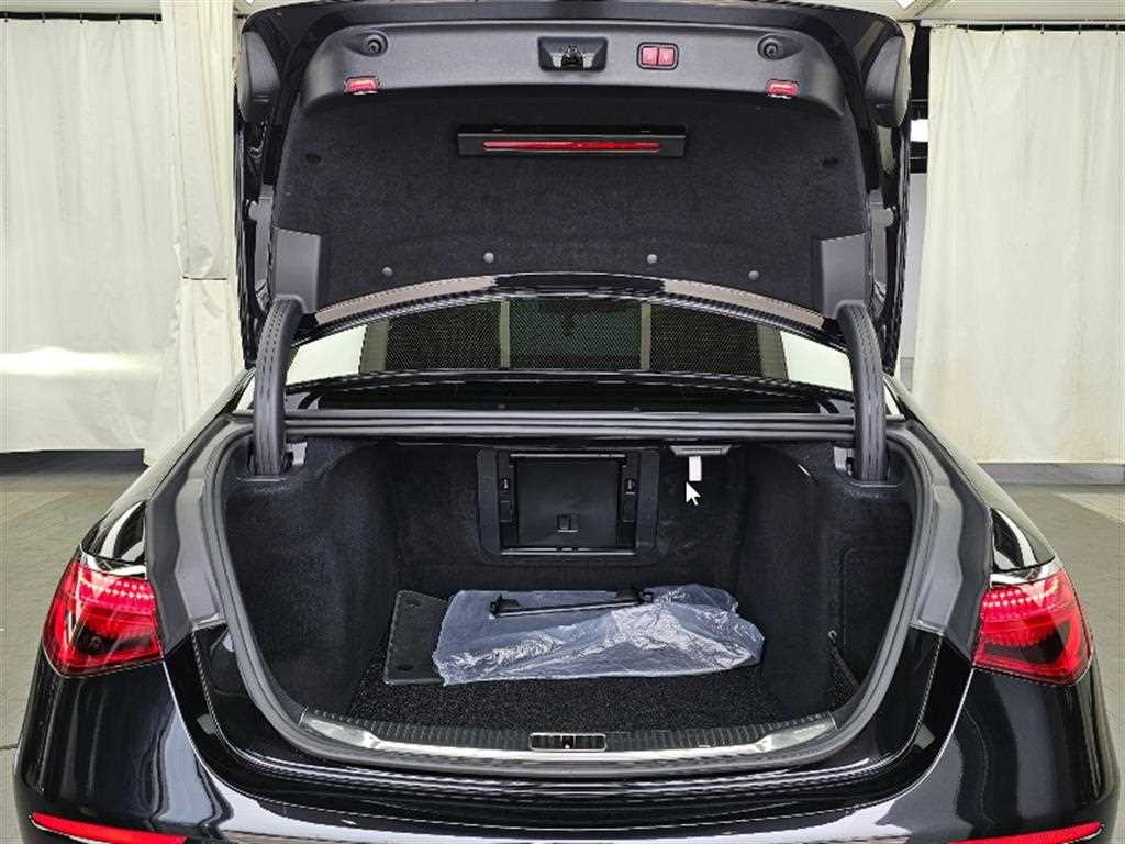 Mercedes Benz S Class 2022 Negro - Importación desde Corea - HF Imports Iquique - Foto 19