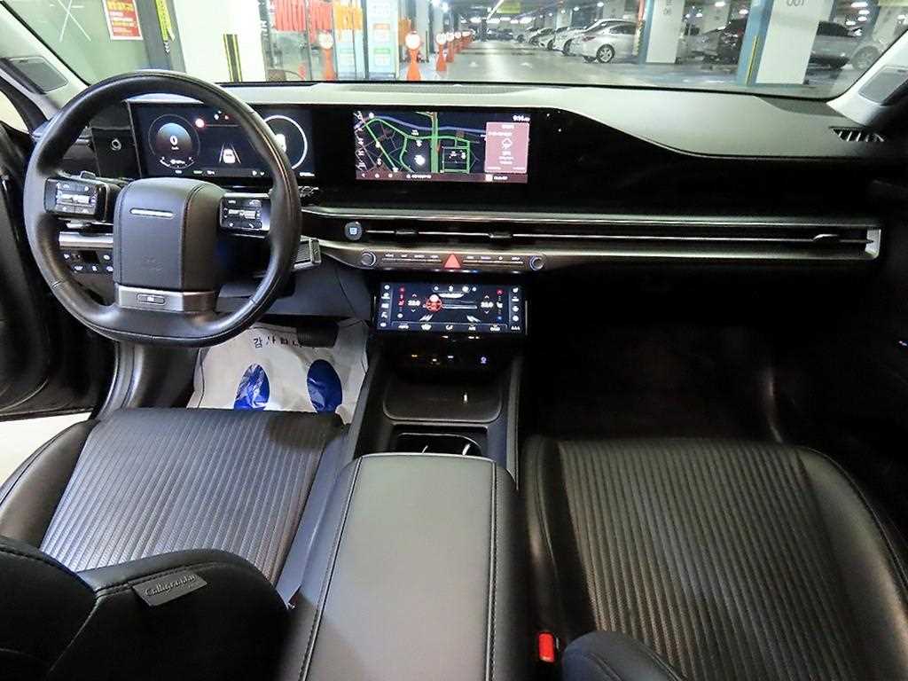 HYUNDAI Grandeur - Vista 10