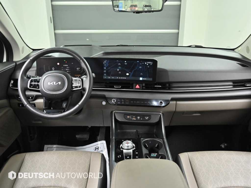 KIA Carnival - Vista 7