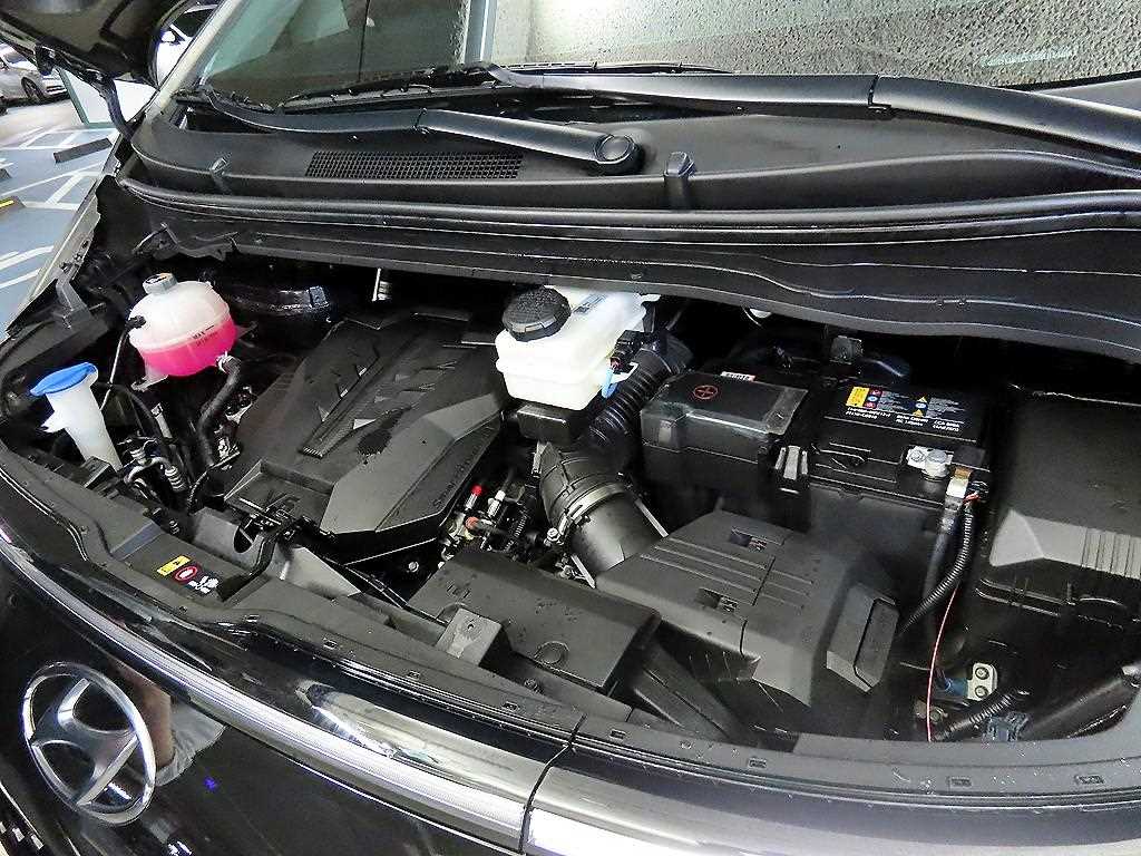 HYUNDAI Staria 2024 Negro - Importación desde Corea - HF Imports Iquique - Foto 19
