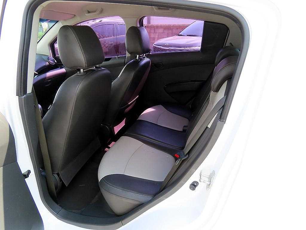 Chevrolet Spark - Vista 6
