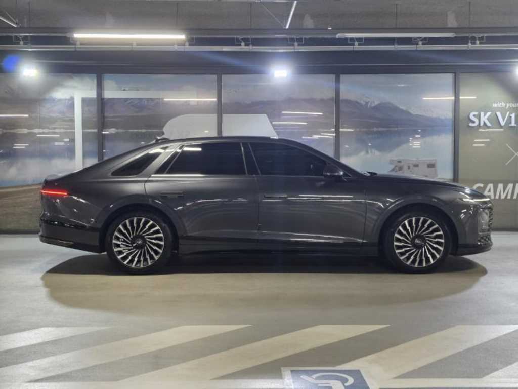 HYUNDAI Grandeur - Vista 3