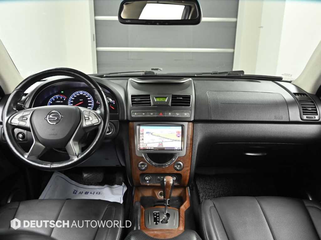 Ssangyong Rexton - Vista 7