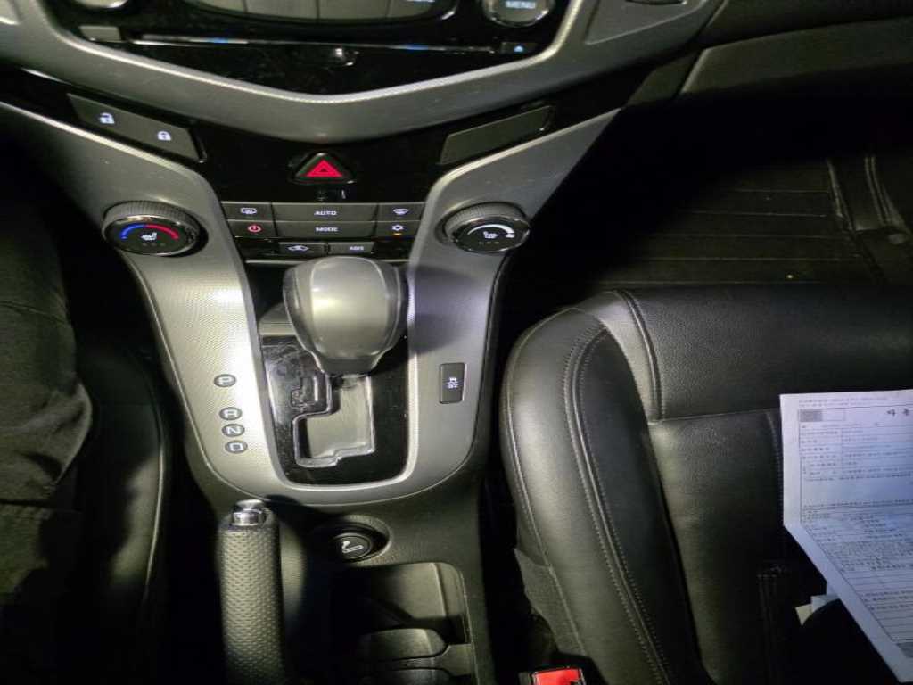 Chevrolet Cruise - Vista 8