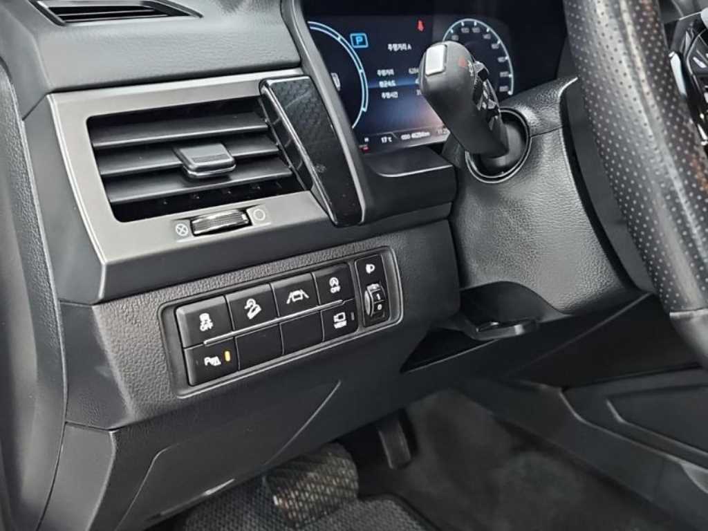 Ssangyong Rexton - Vista 9