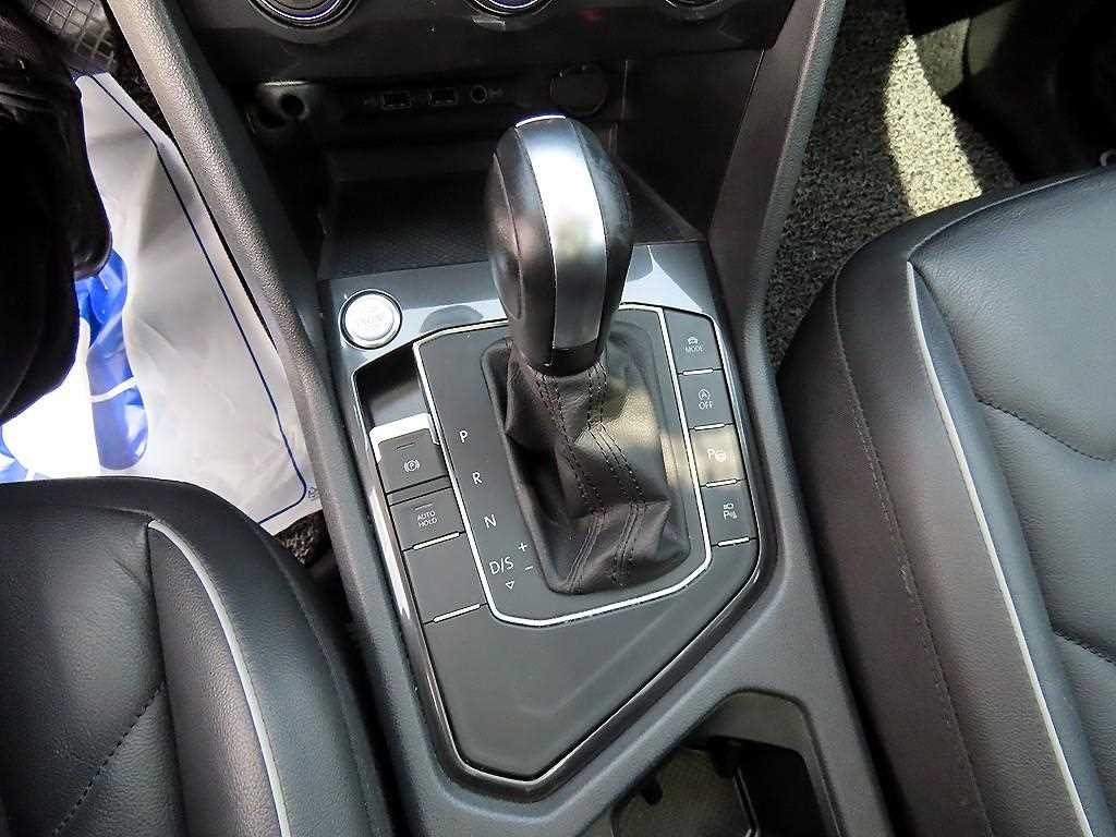 Volkswagen Tiguan - Vista 11